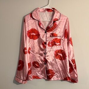 Red lips pajama top button front pink and red Valentine’s Day love